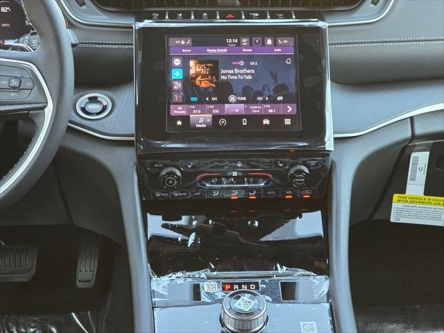 2025 Jeep Grand Cherokee Laredo - Photo 32