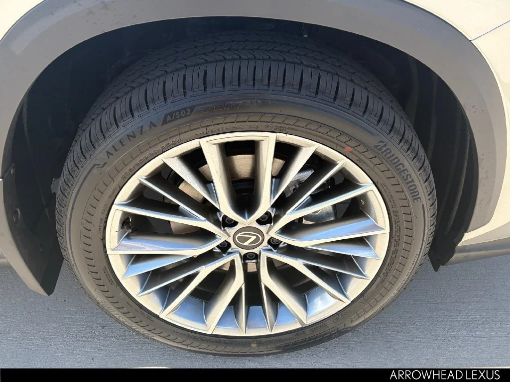 New 2026 Silver Lexus 350 Luxury image 10