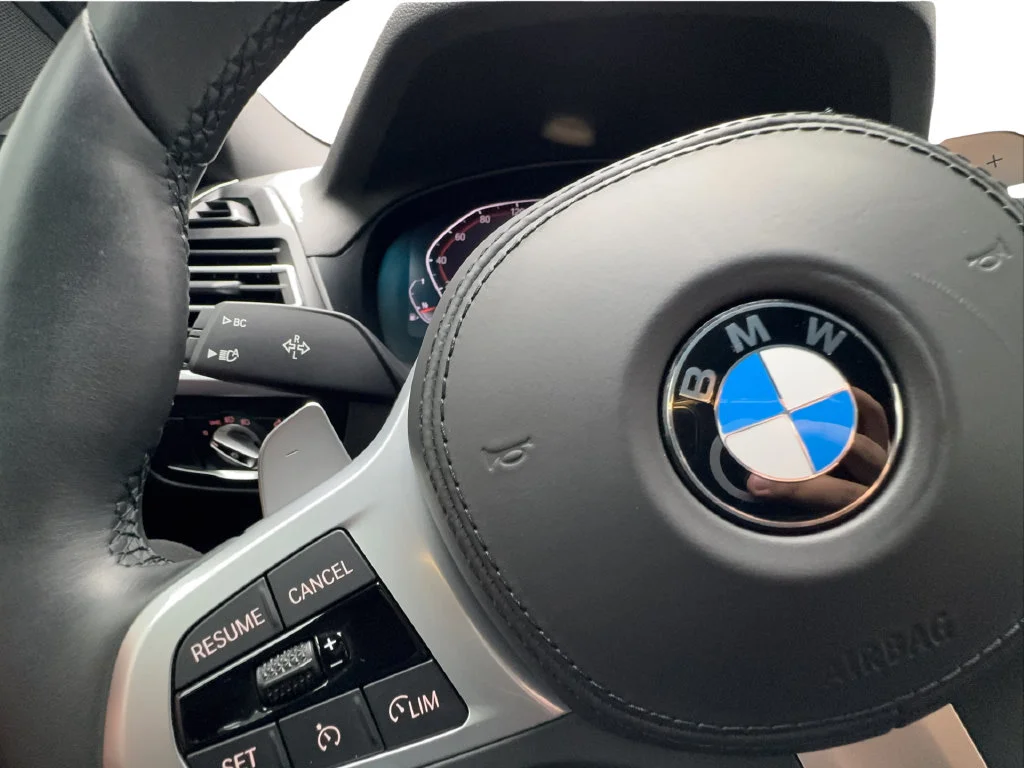 Used 2025 Gray BMW xDrive30i image 47