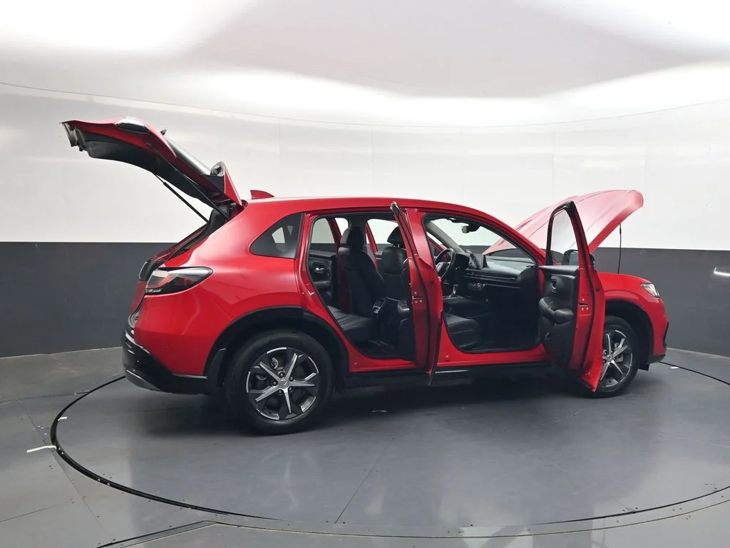 Certified Used 2024 Red Honda EX-L image 38