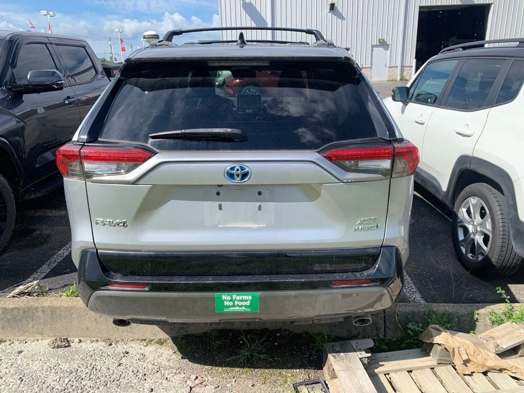 Used 2019 Silver Toyota XSE image 3