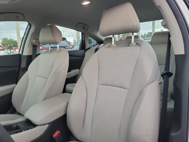 2025 Honda Accord LX - Photo 18