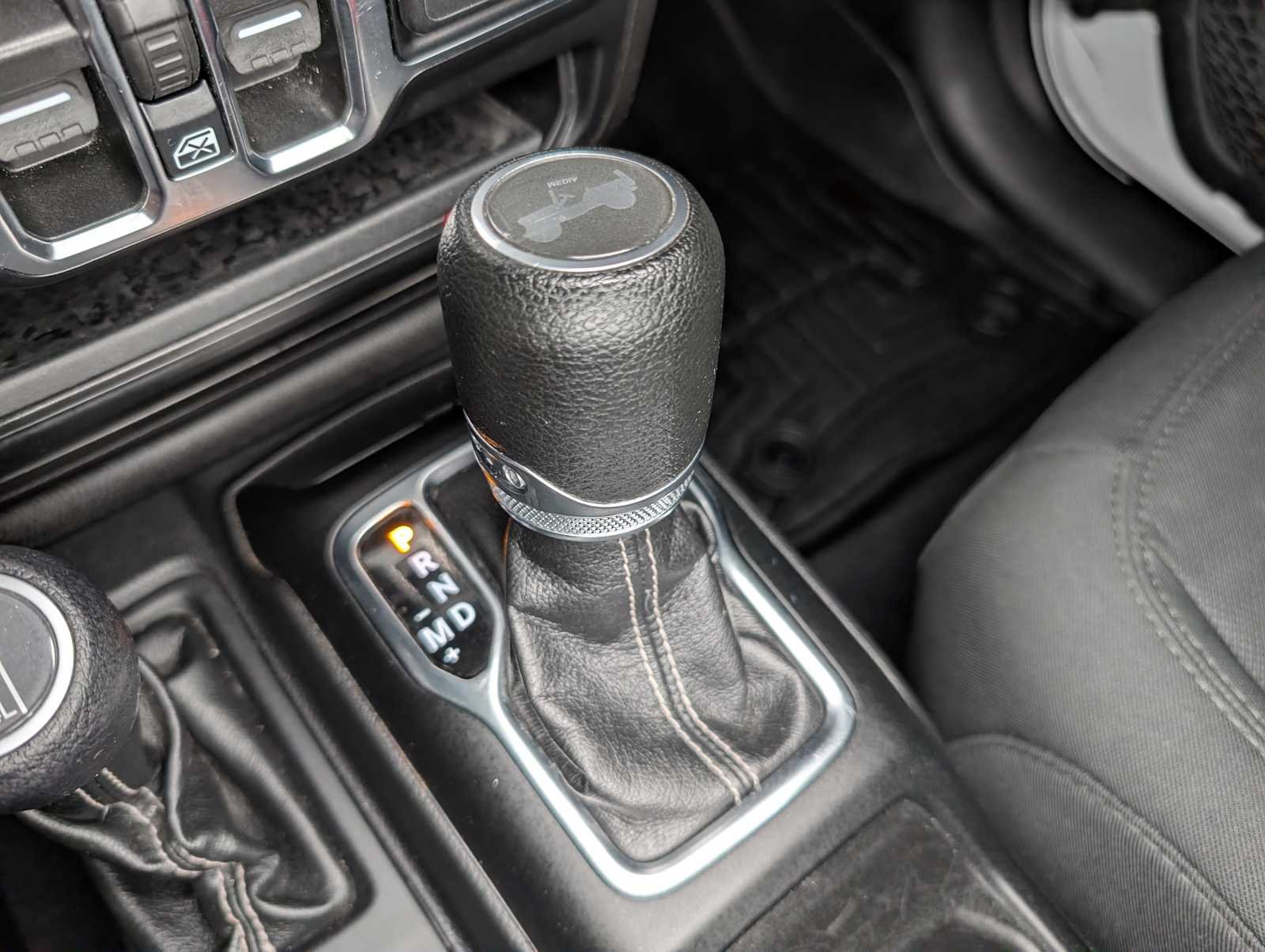 2022 Jeep Wrangler Unlimited Sahara - Photo 29