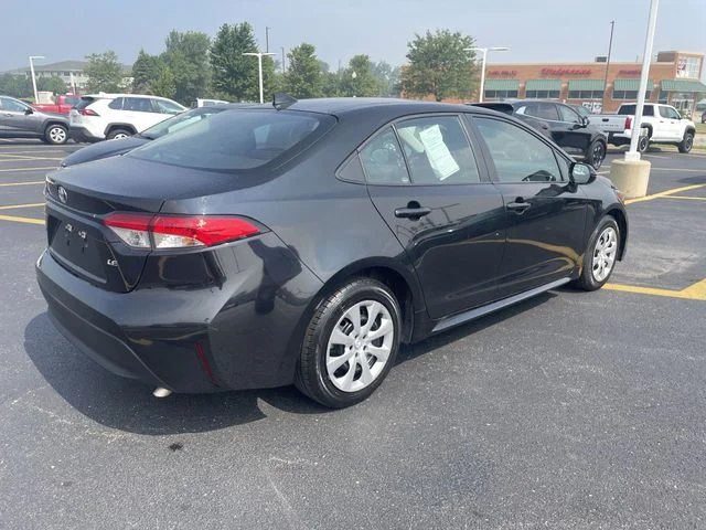 2025 Toyota Corolla LE - Photo 34