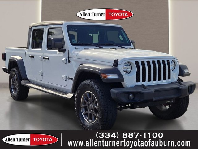 2022 Jeep Gladiator Sport