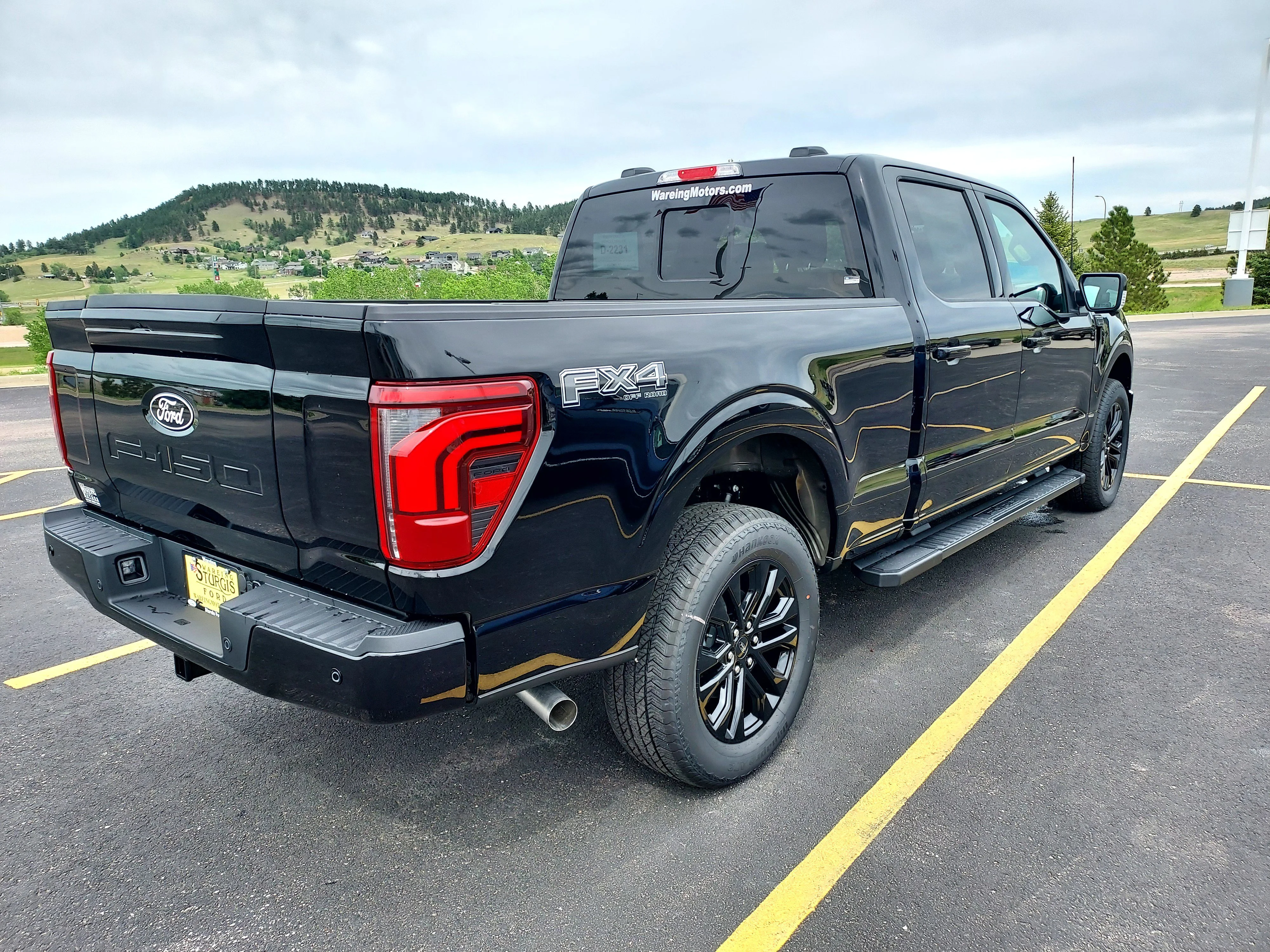 New 2026 Agate Black Metallic Ford LARIAT image 10