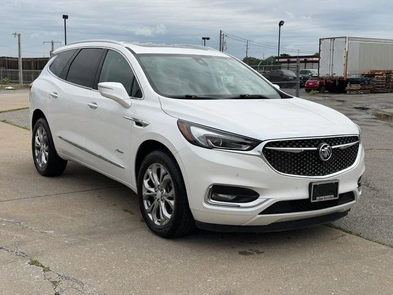 2021 Buick Enclave Avenir AWD's photo