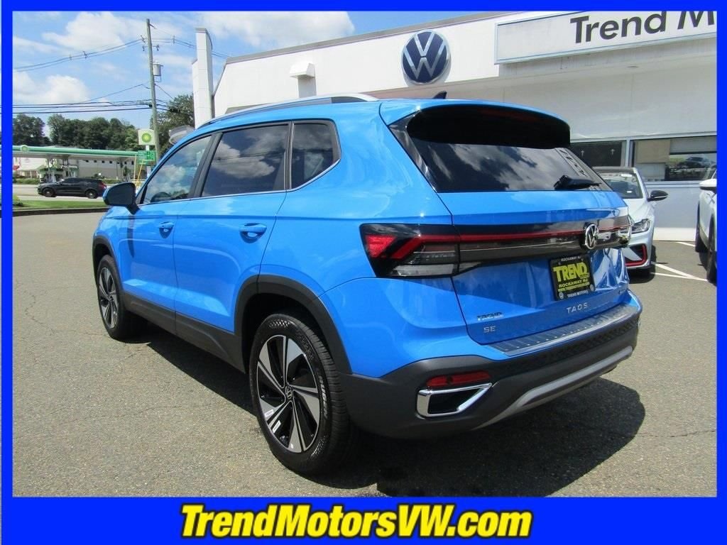 2025 Volkswagen Taos SE - Photo 5