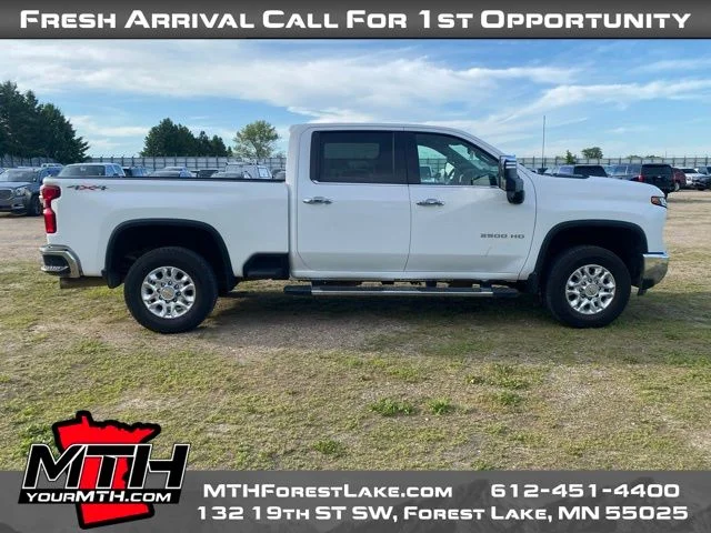 2024 Chevrolet Silverado HD's photo