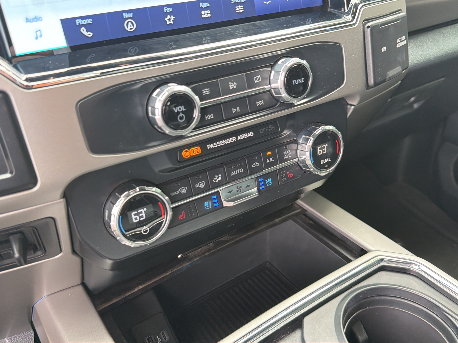 Used 2022 Blue Ford Lariat image 25