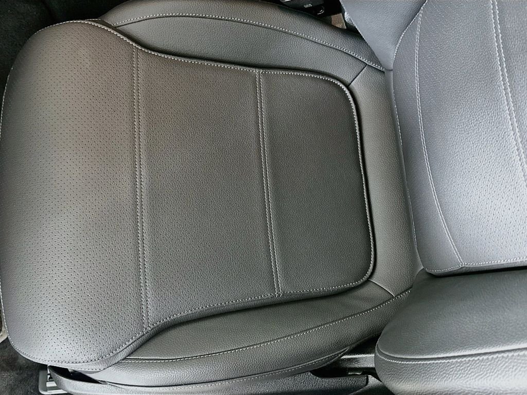 Certified Used 2025 White Mercedes-Benz C 300 image 19