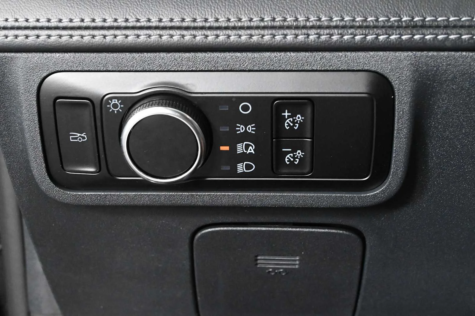 Used 2024 Shadow Black Ford EcoBoost Premium image 21