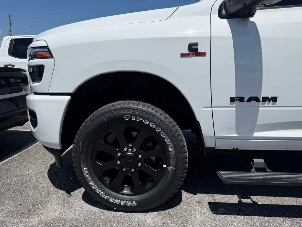 Used 2026 White Ram Laramie image 25