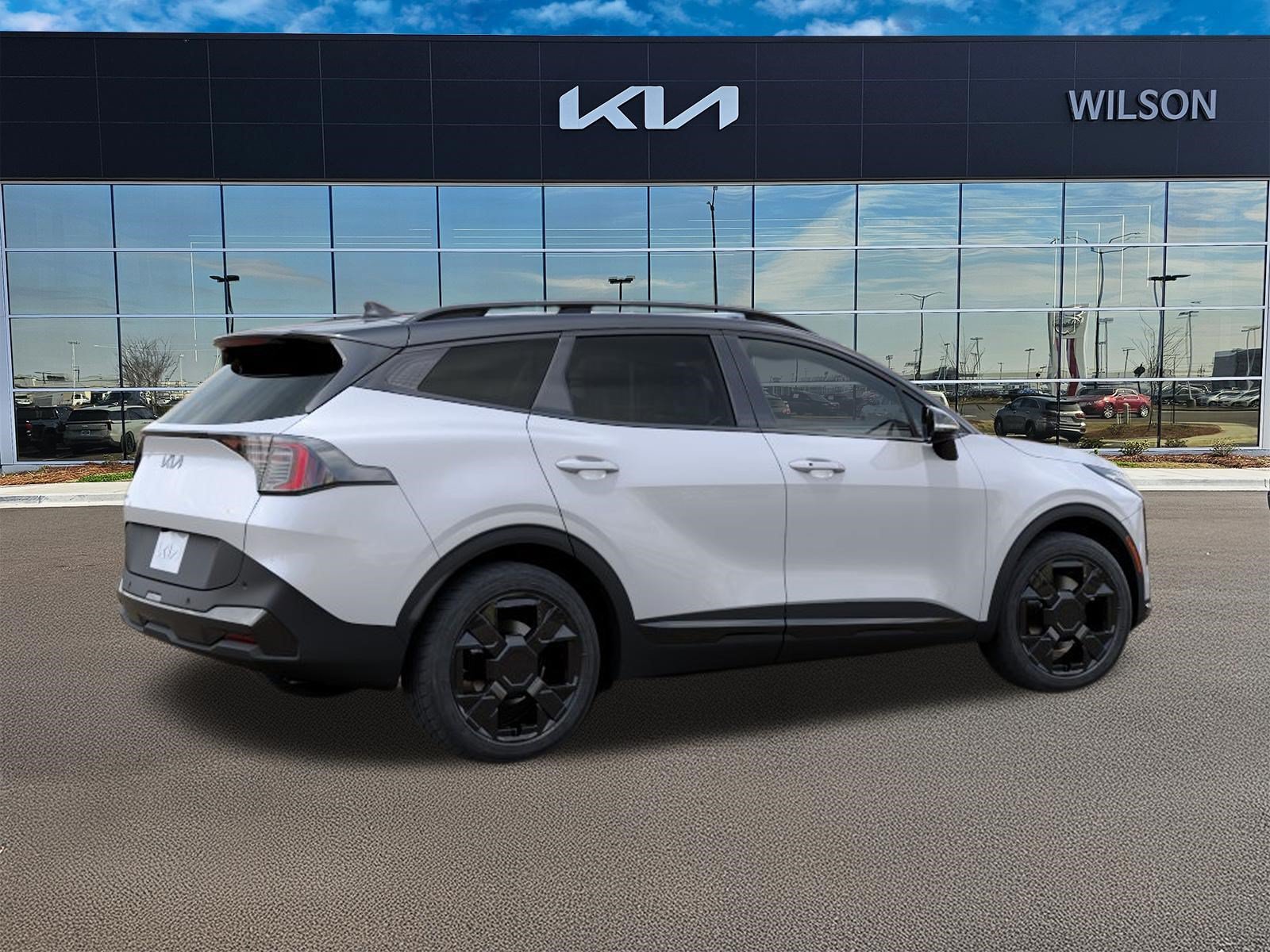 New 2027 Glacial White Pearl/Ebony Black Roof Kia X-Line image 6