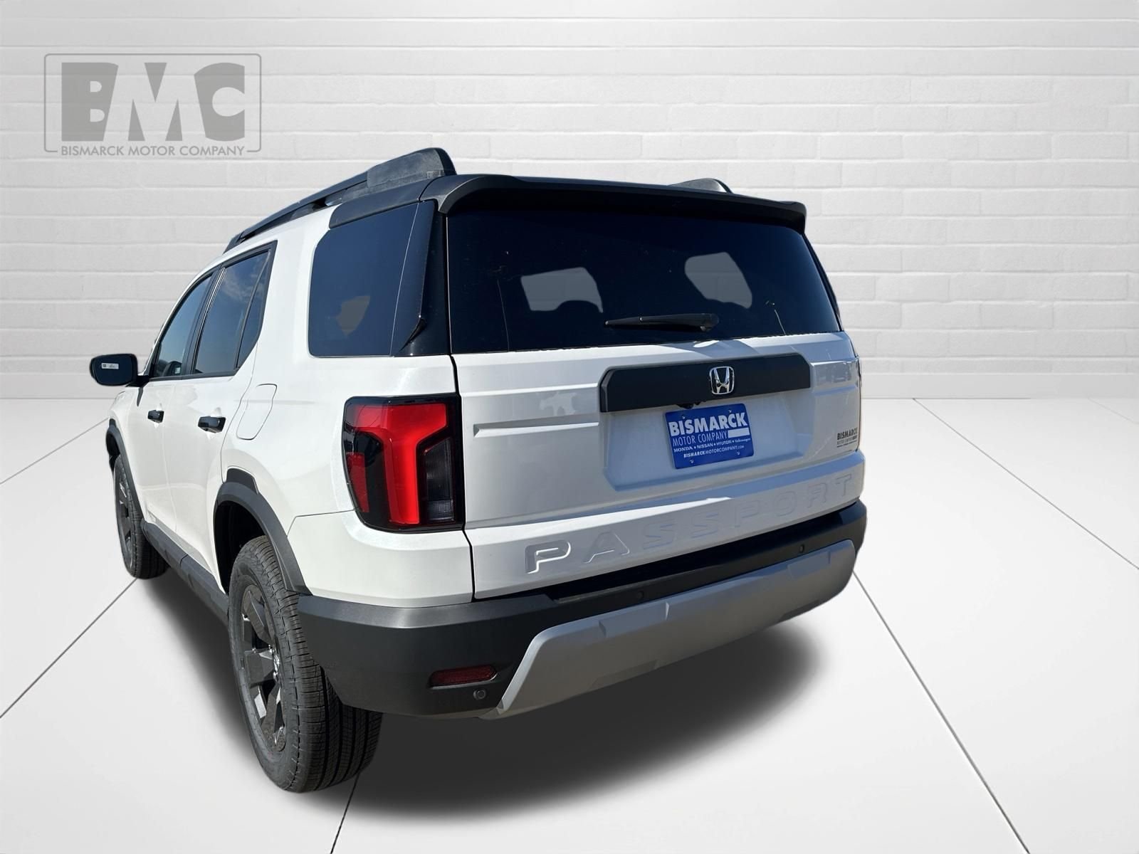 New 2026 White Honda RTL image 4