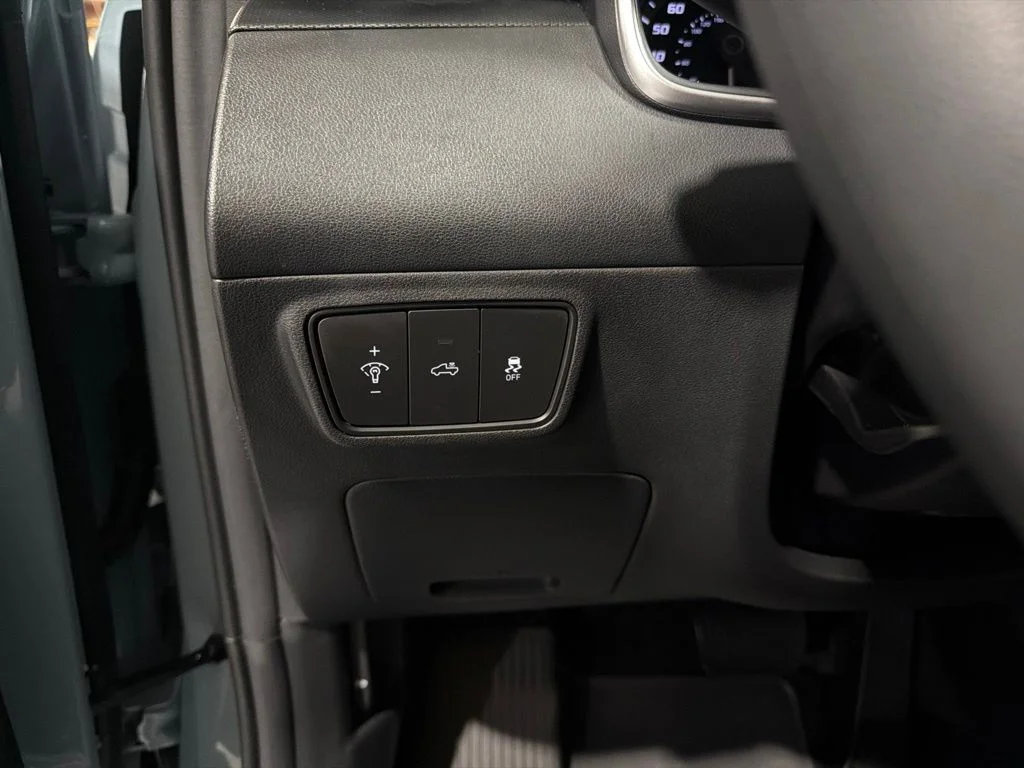 Used 2024 Blue Hyundai SEL image 13