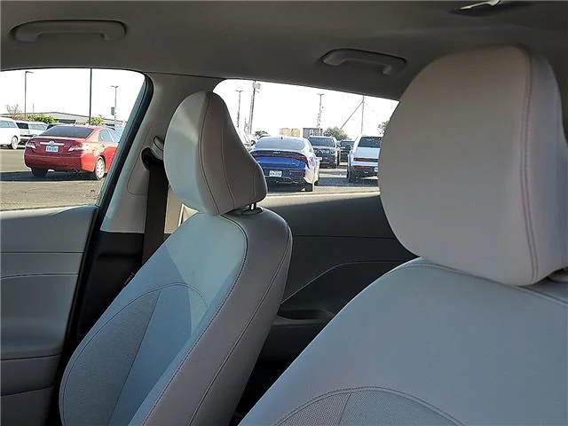 New 2027 Mirage Green Hyundai SE image 9