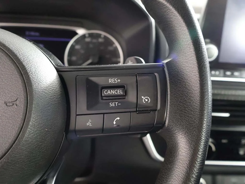 Used 2023 Super Black Nissan S image 39
