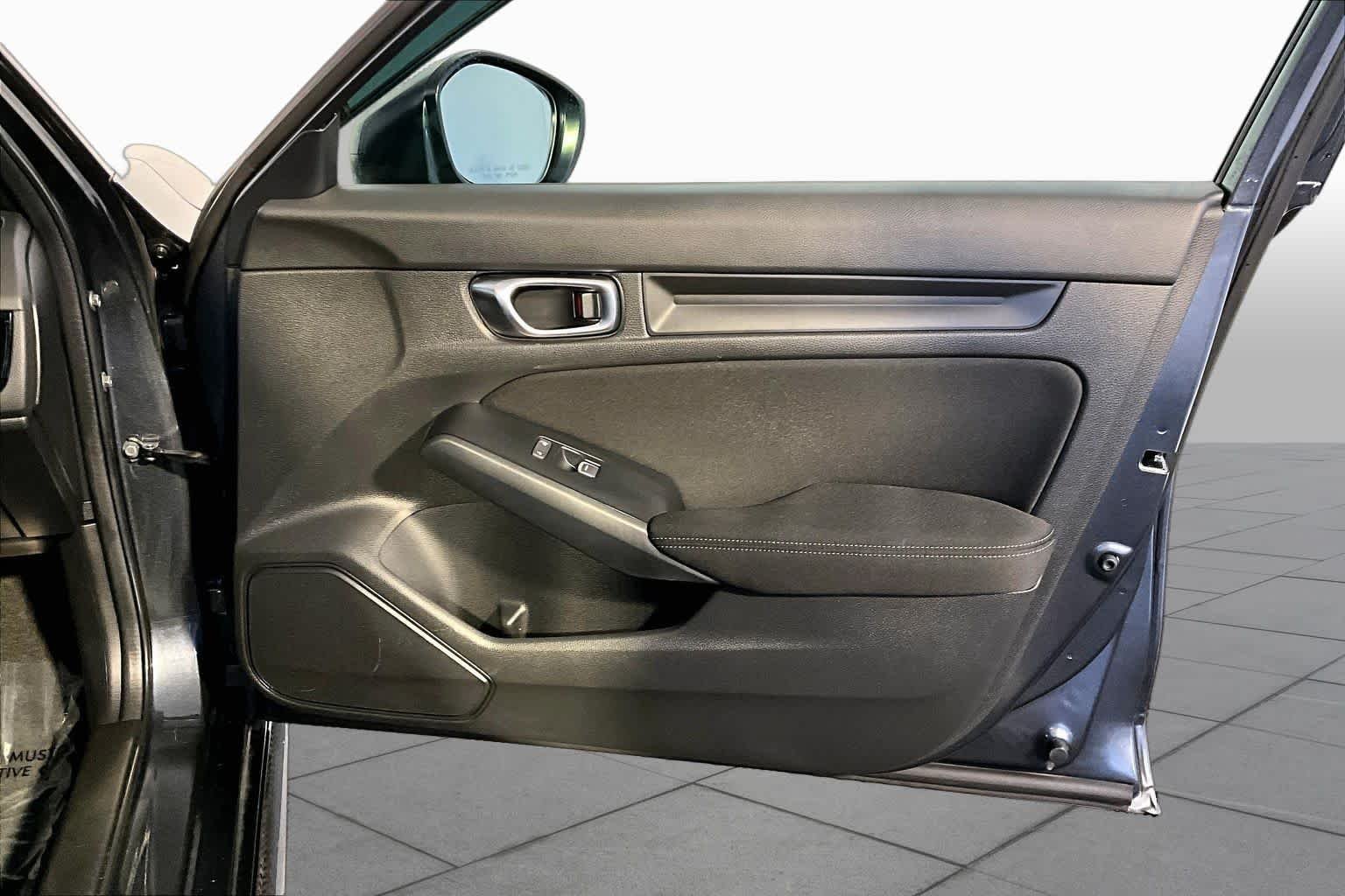 Used 2024 Meteorite Gray Metallic Honda Sport image 23