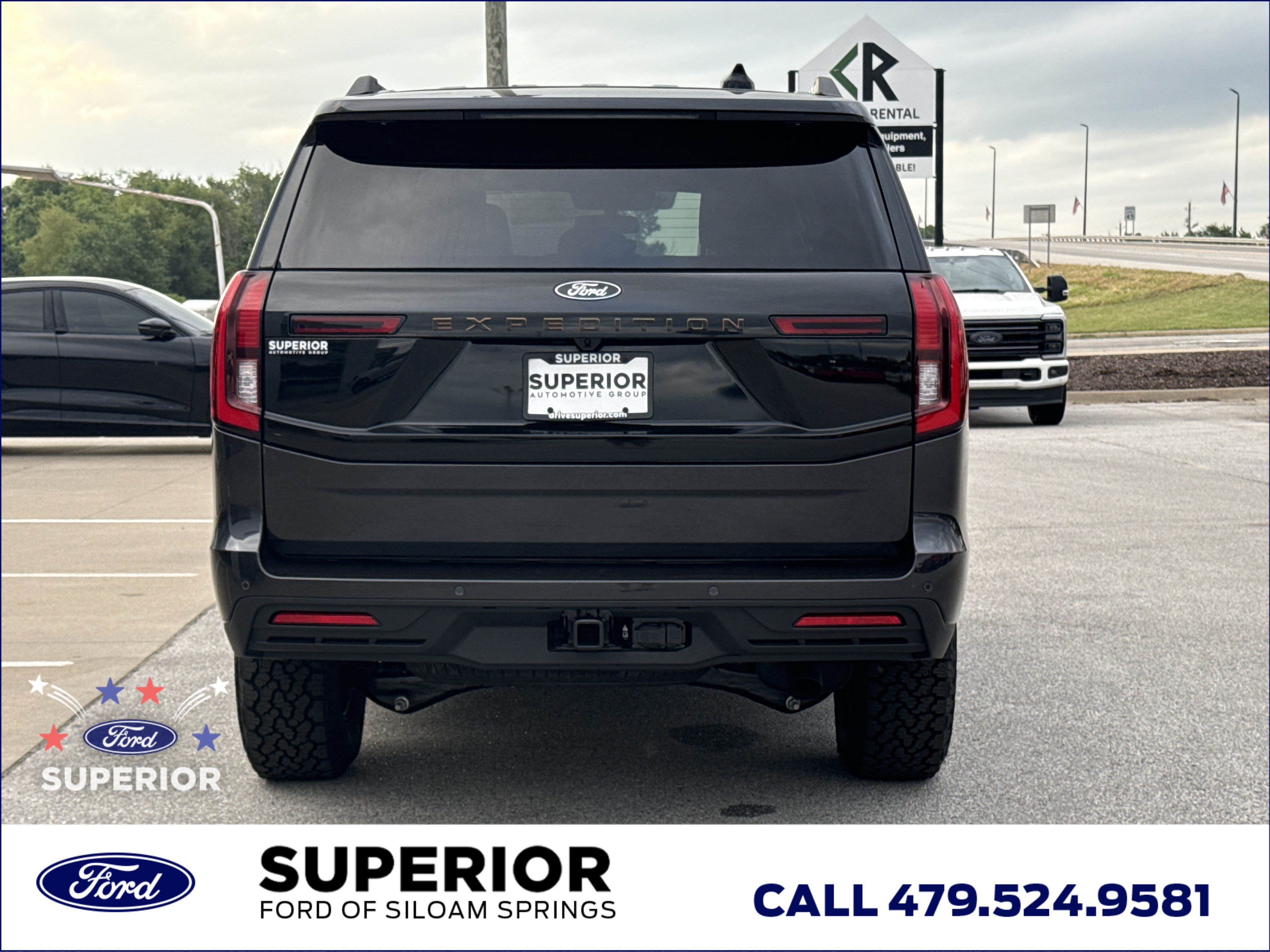 New 2026 Dark Matter Gray Metallic Ford Tremor 4WD image 4