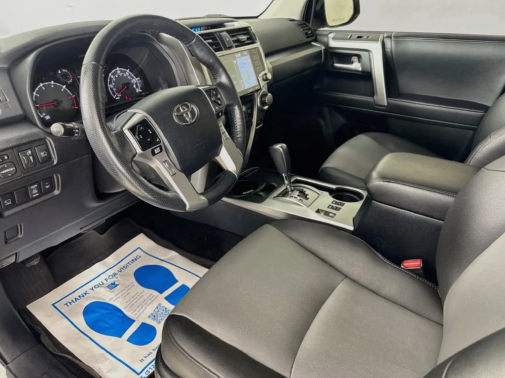 Used 2023 Ice Toyota SR5 Premium image 10