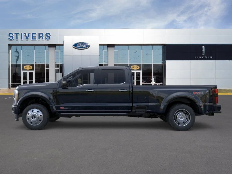 New 2026 Agate Black Metallic Ford F-450® Platinum® image 4