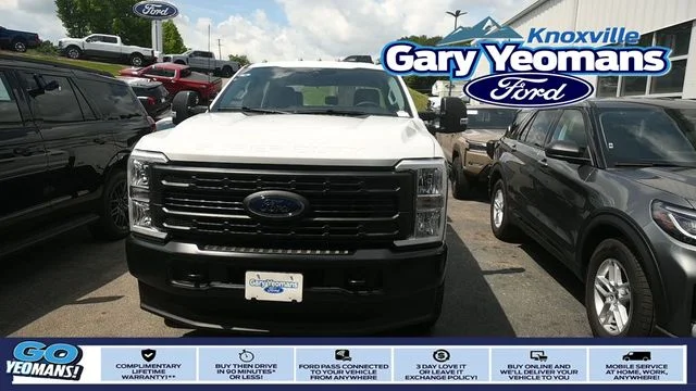 2026 Ford F-350 XL 4x4 Crew Cab 179-In SRW's photo