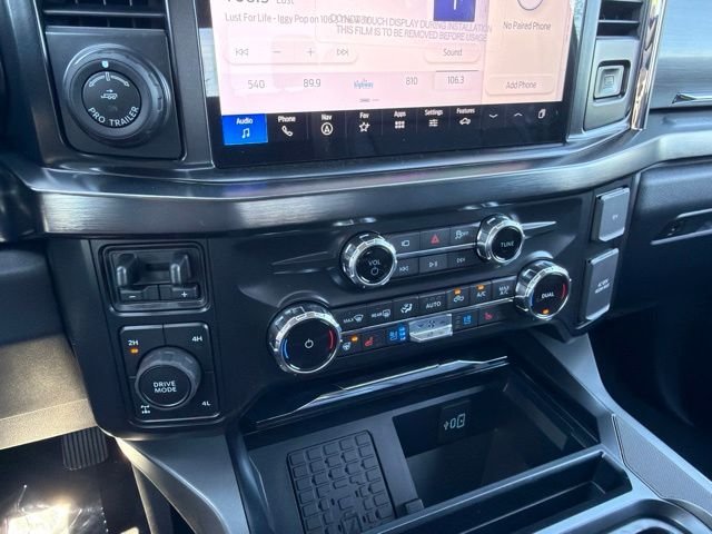 New 2026 Agate Black Metallic Ford F-350® Lariat® image 21