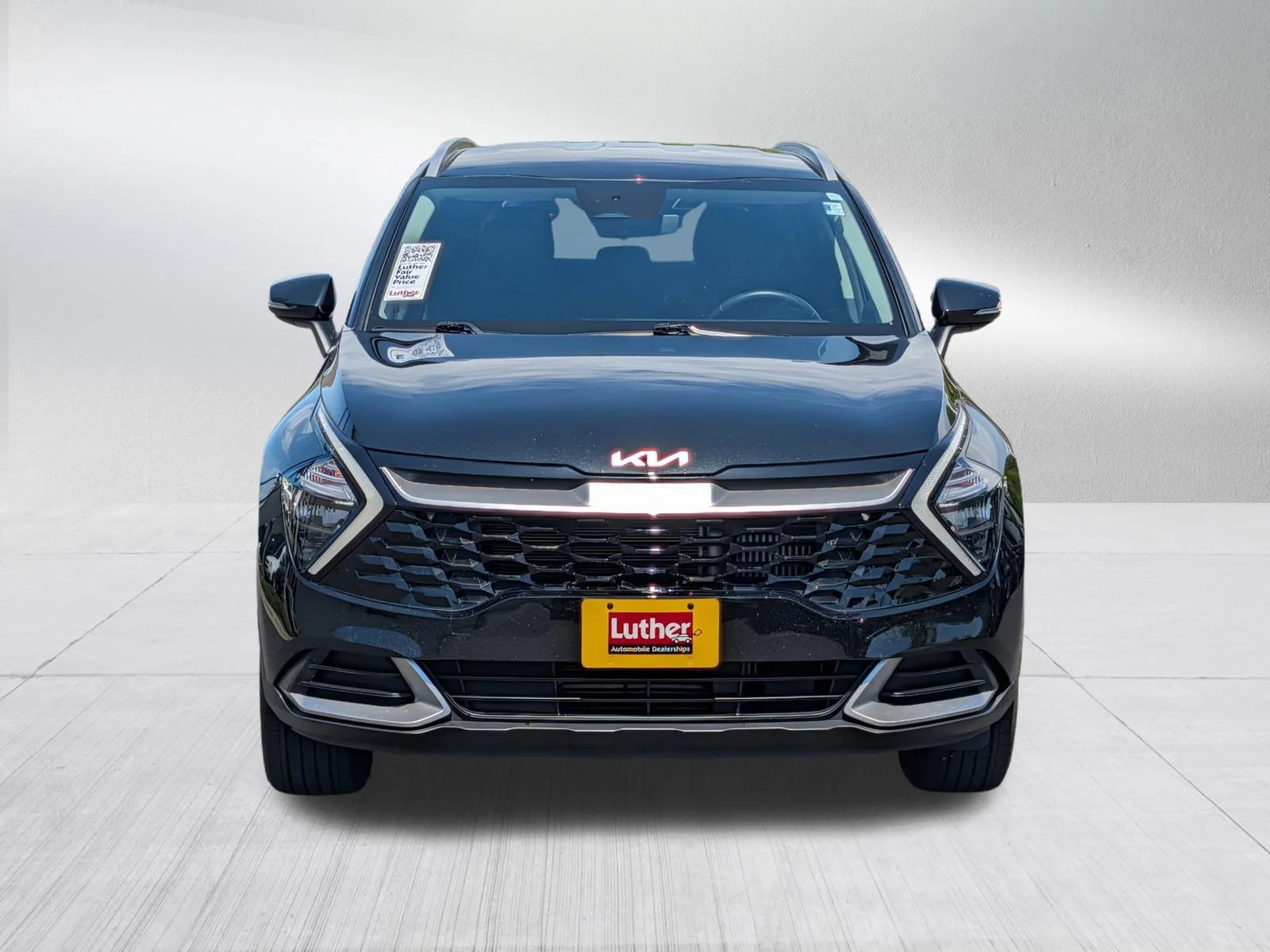 Used 2023 Kia Sportage EX Hybrid with VIN KNDPVCAG2P7066645 for sale in Minneapolis, Minnesota