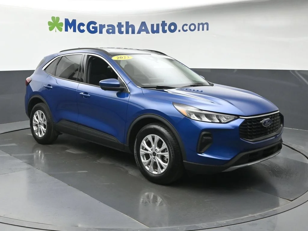 Used 2023 Blue Ford Active image 2