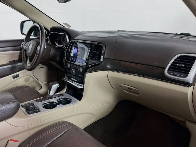 Used 2020 Brown Jeep Summit image 40