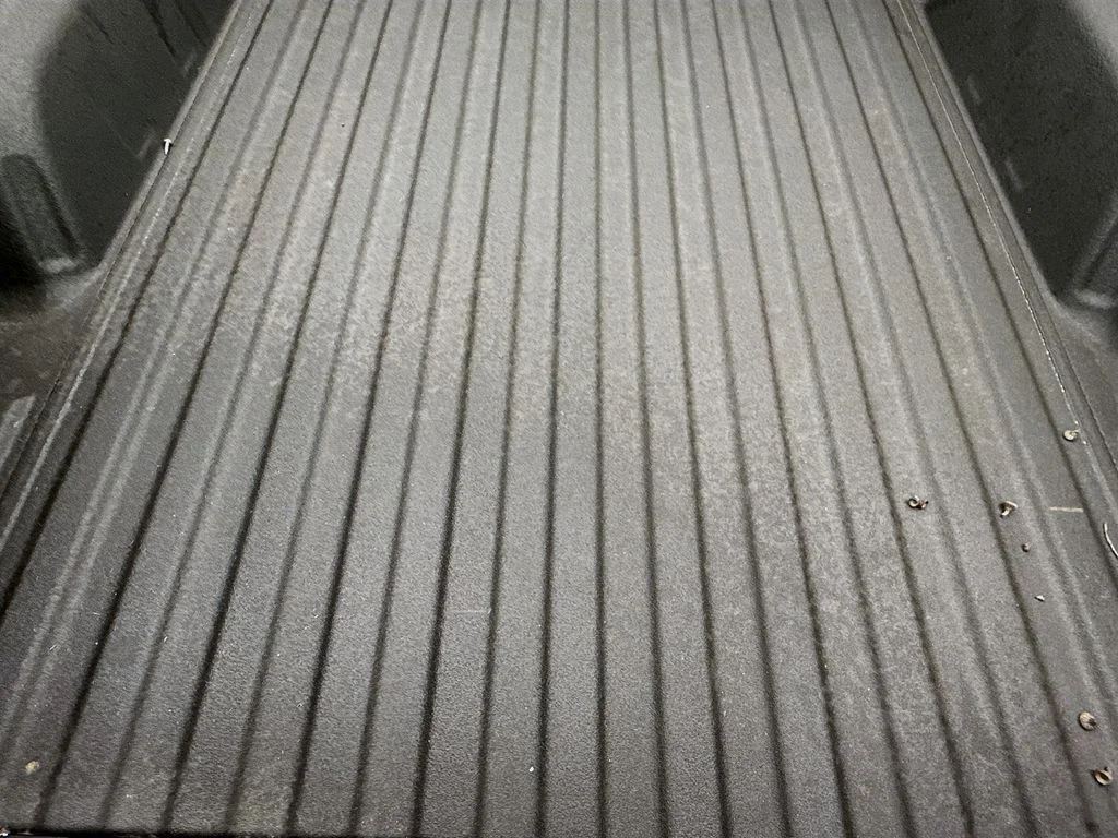 Used 2026 White Chevrolet ZR2 image 29