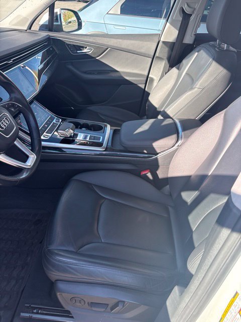 Used 2021  Audi 55 Premium Plus image 9