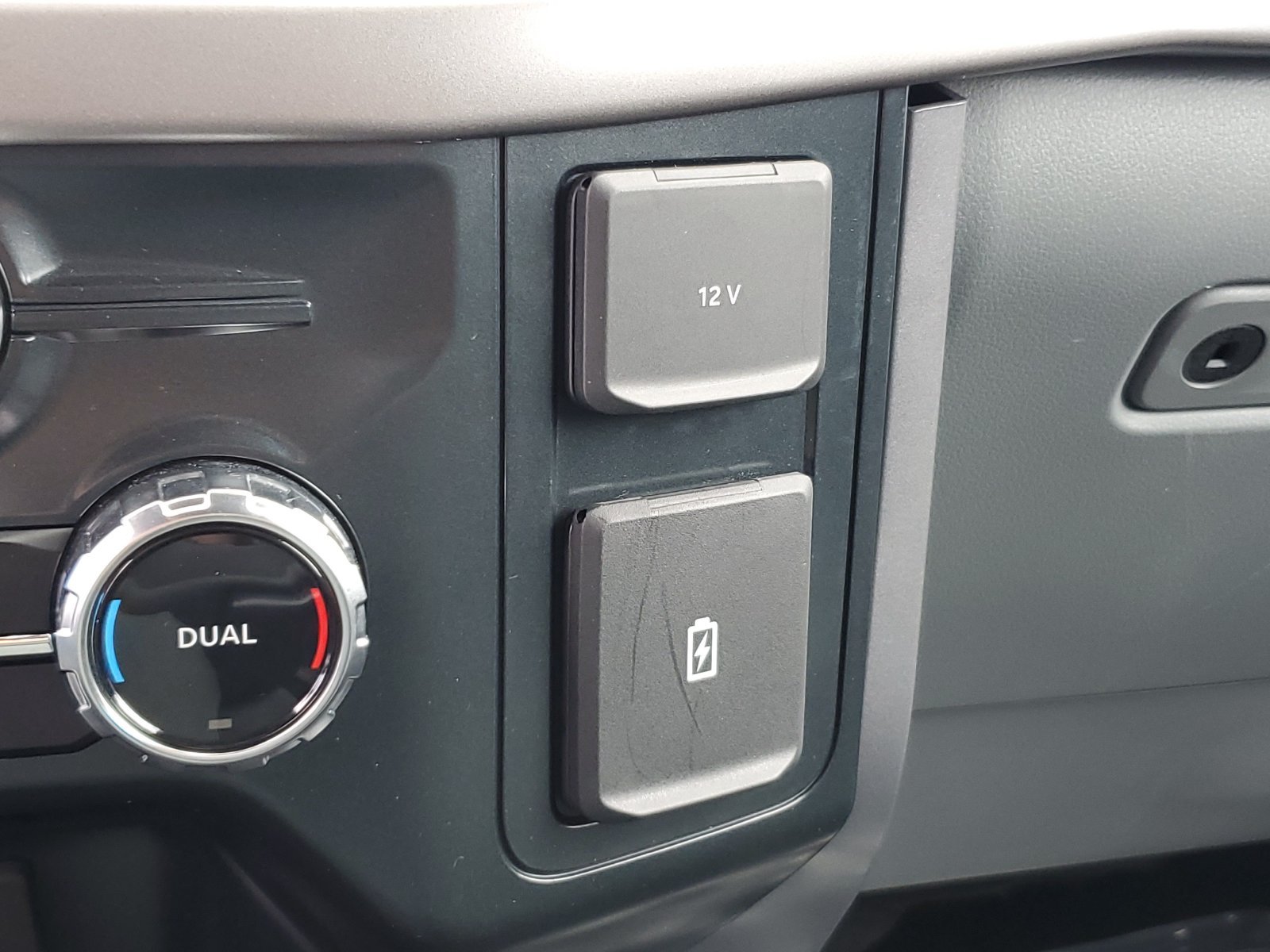 Certified Used 2025 White Ford XLT image 15