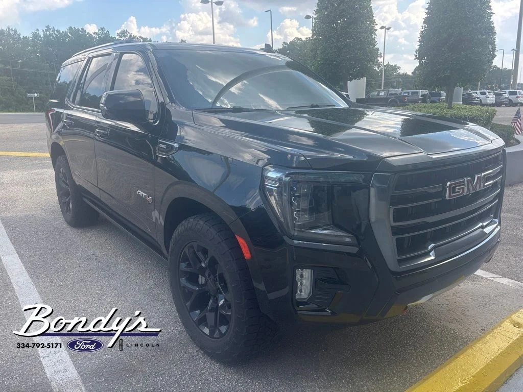 Used 2023 Onyx Black GMC AT4 image 3