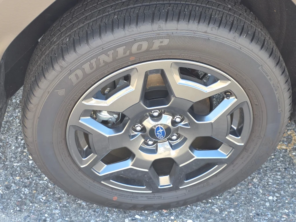 Used 2026 Ice Silver Metallic Subaru Premium image 28