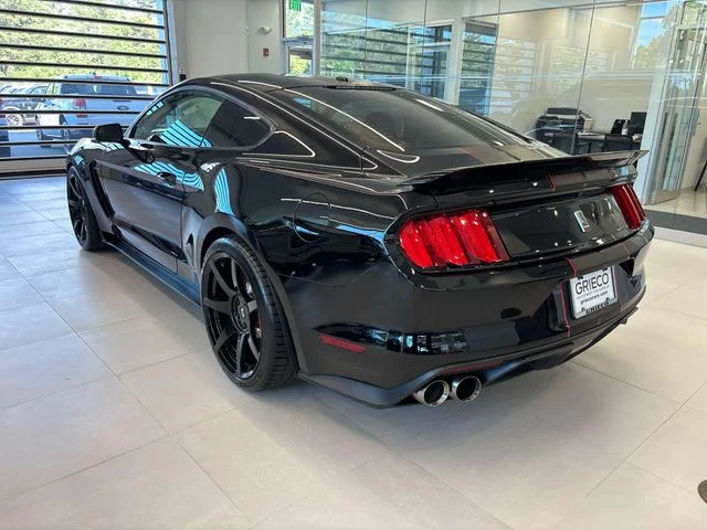 Used 2017 Black Ford Shelby GT350 image 4
