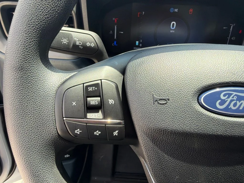 Used 2025 Oxford White Ford XL image 18