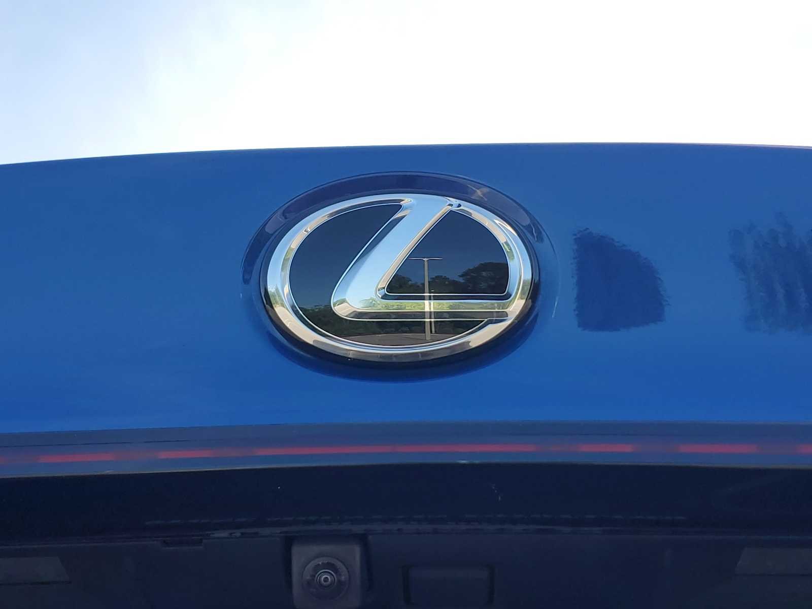 Used 2023 Grecian Water Lexus  image 15