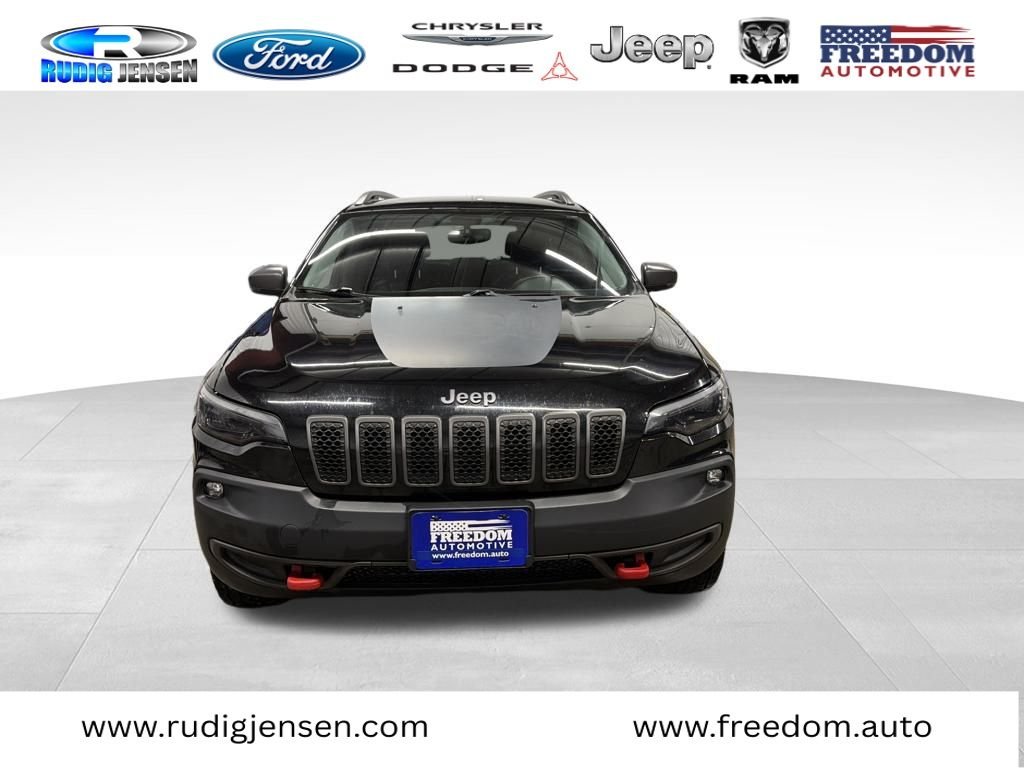 Used 2019 Jeep Cherokee Trailhawk with VIN 1C4PJMBX0KD217279 for sale in Tomah, WI