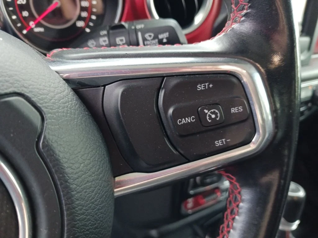 Used 2021 Gray Jeep Rubicon image 34