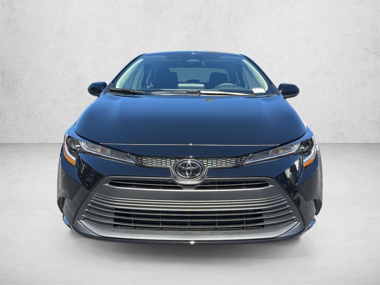 New 2027 Inked Toyota LE image 8