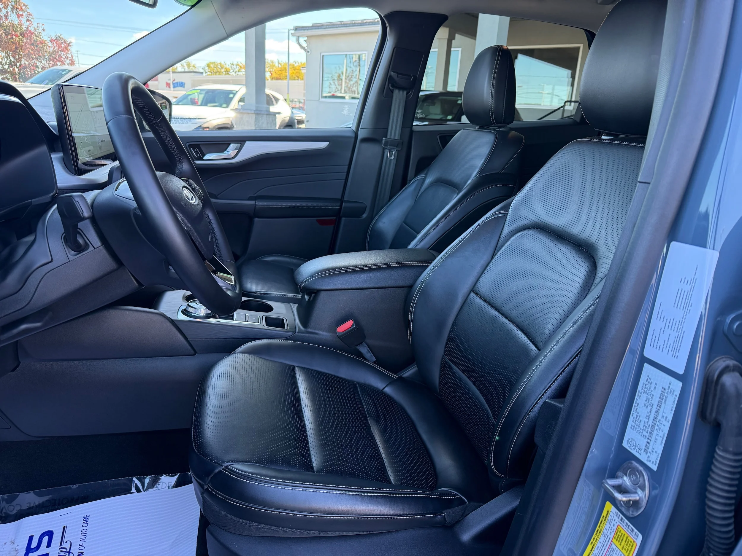 Used 2025 Blue Ford Platinum image 12