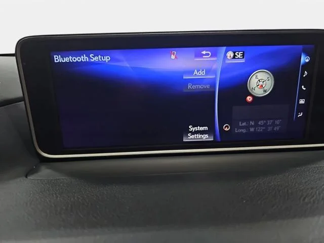 Used 2017 White Lexus 350 image 23