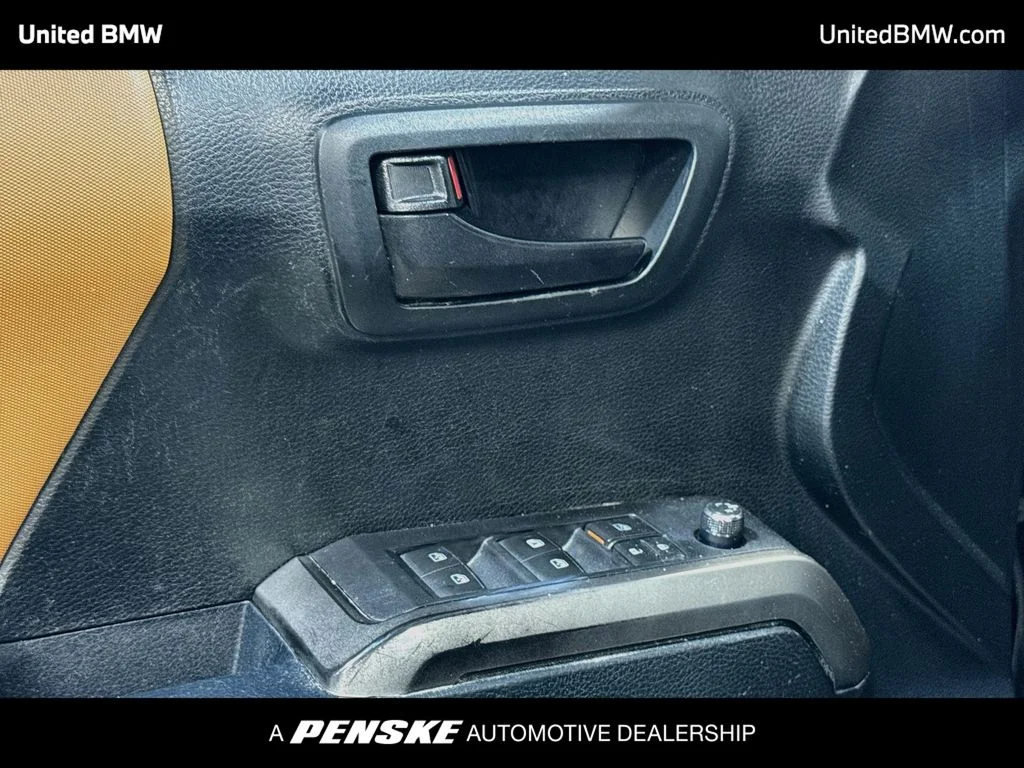 Used 2017 Black Toyota SR5 image 10