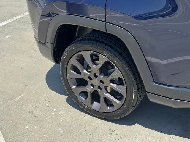 Used 2019 Blue Jeep Limited image 28