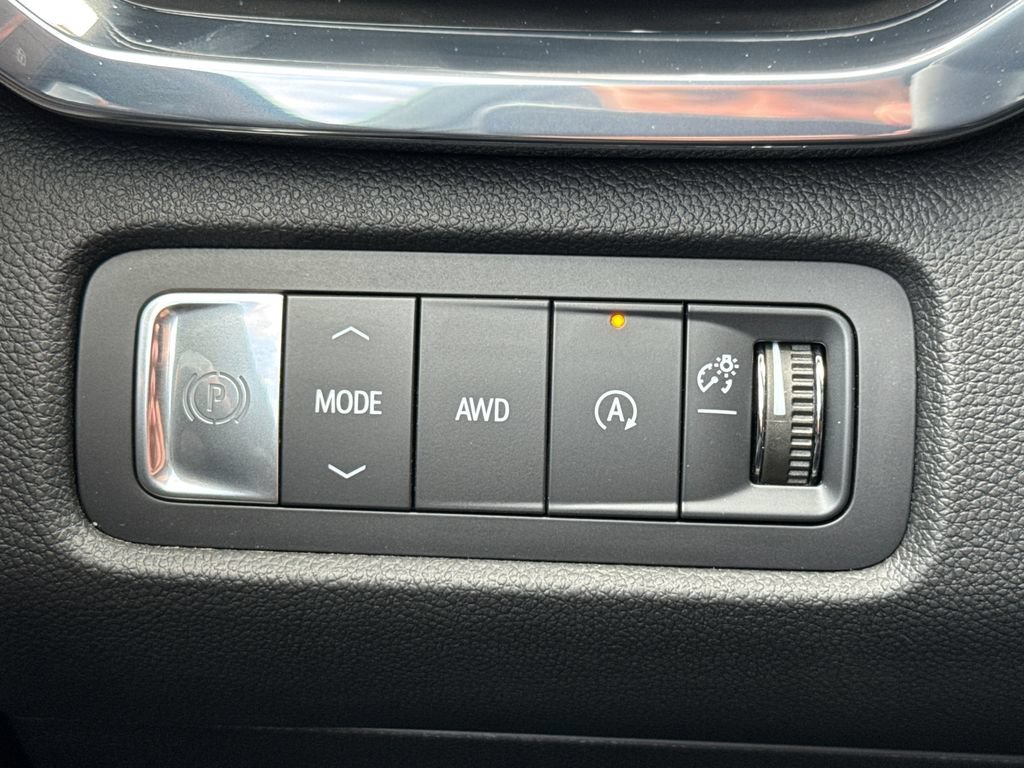 2025 GMC Acadia Denali - Photo 34