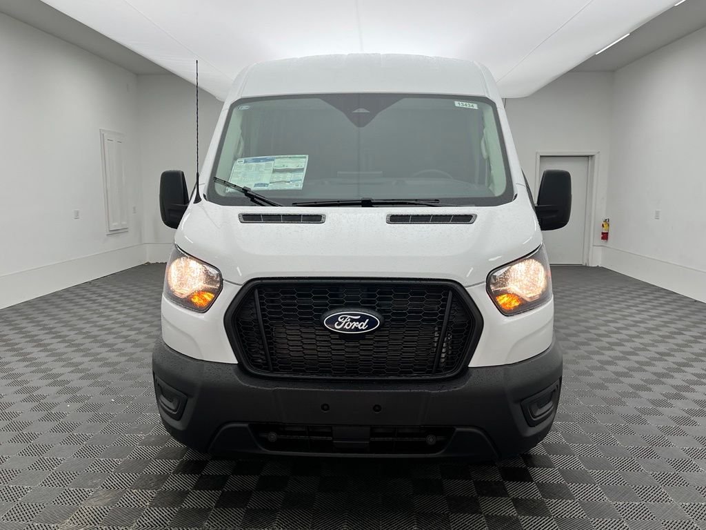 New 2026 White Ford Base image 15
