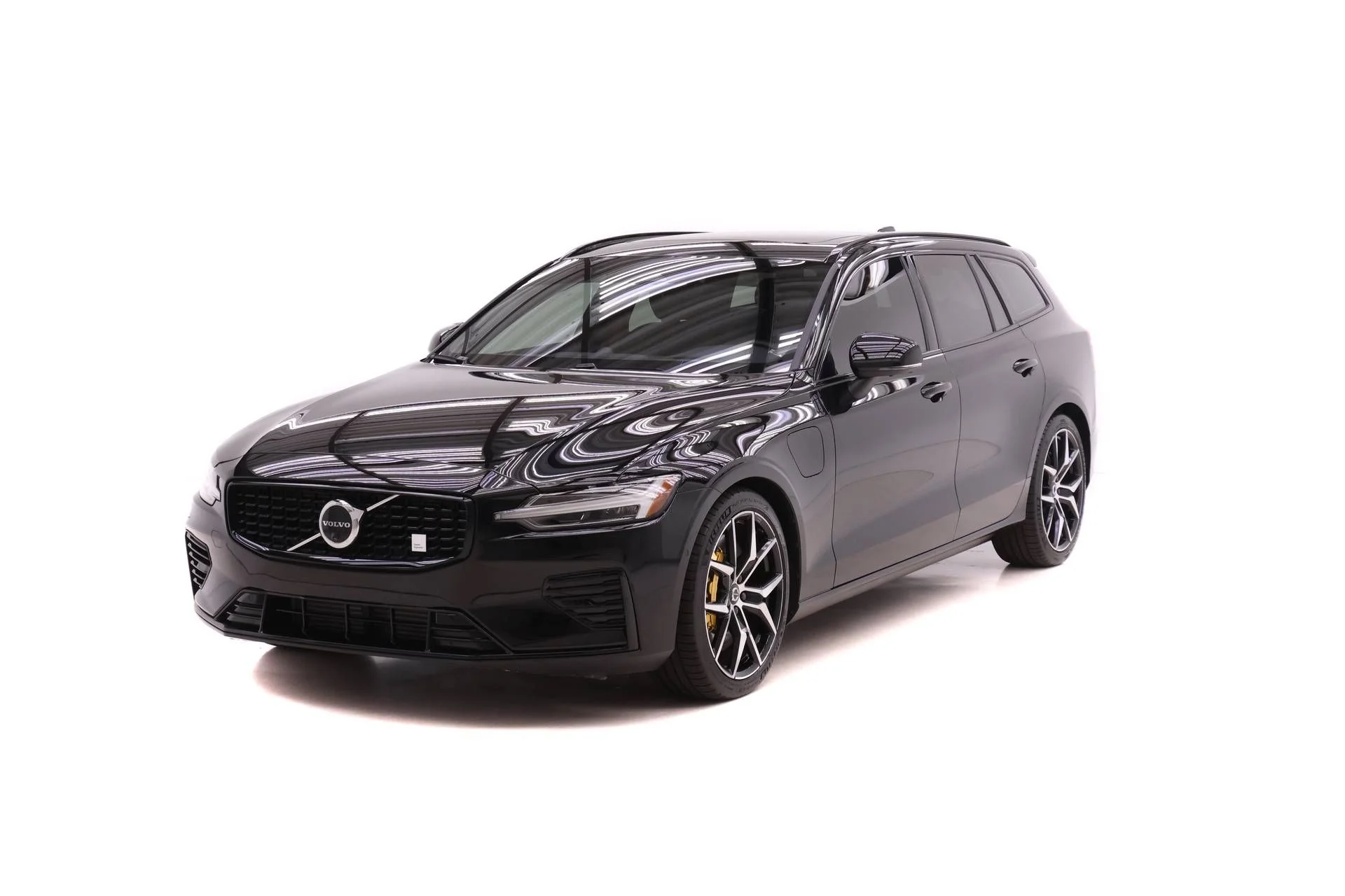 2024 Volvo V60 T8 Polestar Ex Range PHEV AWD's photo