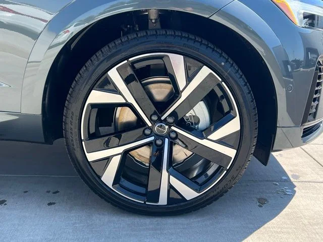 2026 Volvo XC60 Ultra - Photo 9